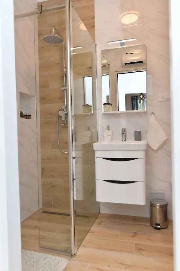 Apartman Leona Lovran Apartment