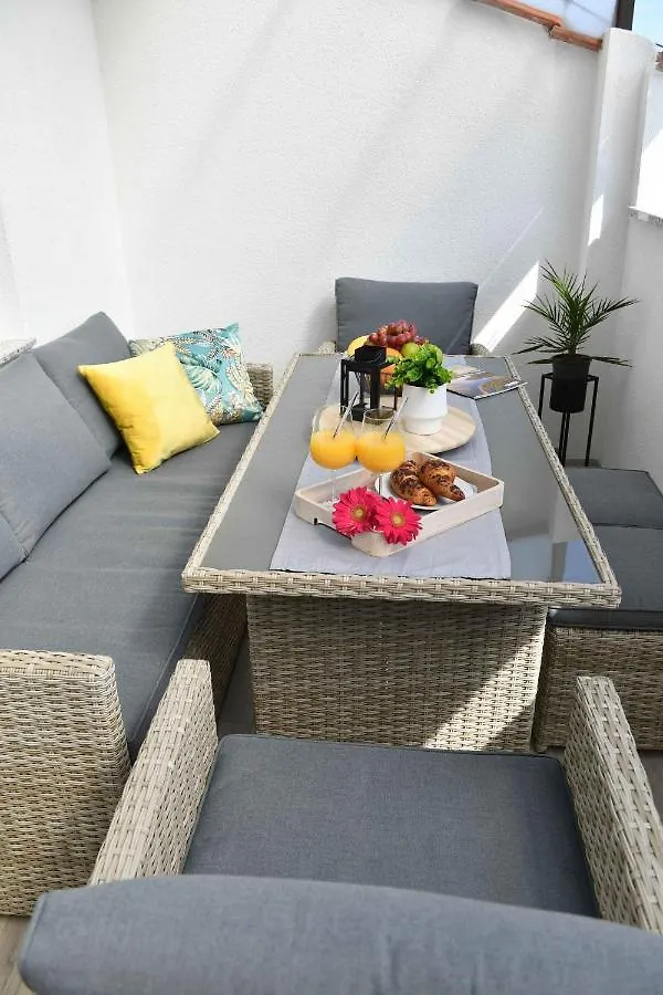 Apartman Leona Lovran